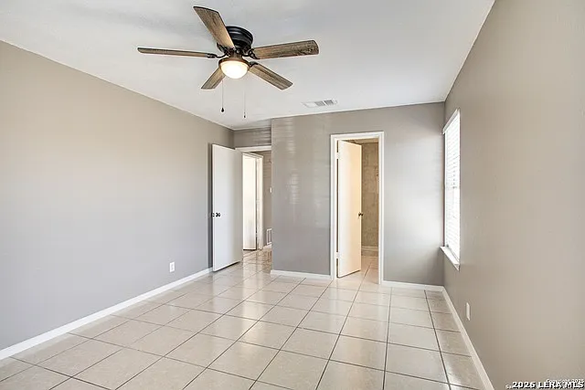 5281 Meadow Rise St — Photo 14