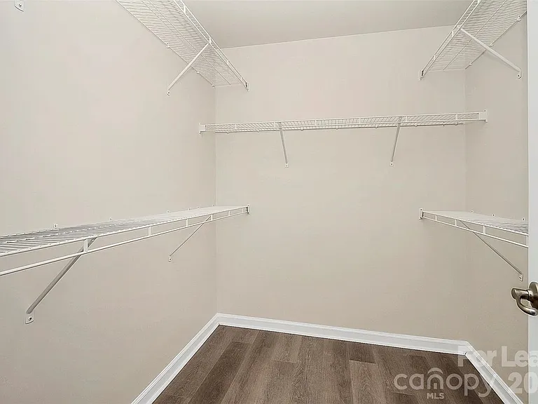 2128 Arbor Loop Dr — Photo 15