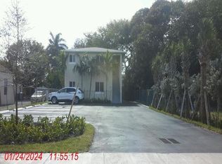 816 NW 3rd St #1, Fort Lauderdale, FL 33311