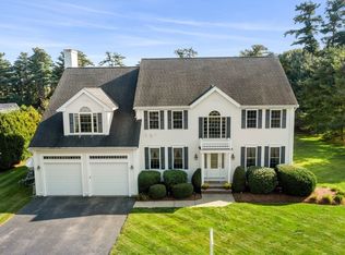 4 Hawk Hill Rd, Beverly, MA 01915