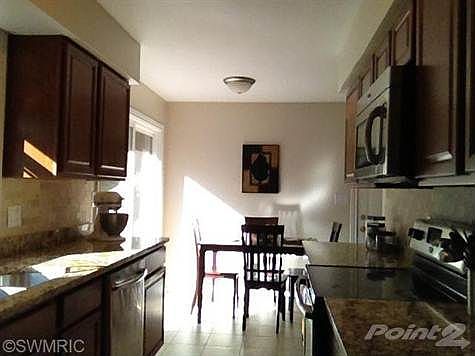 2nd image of 1499 Brentwood Dr
