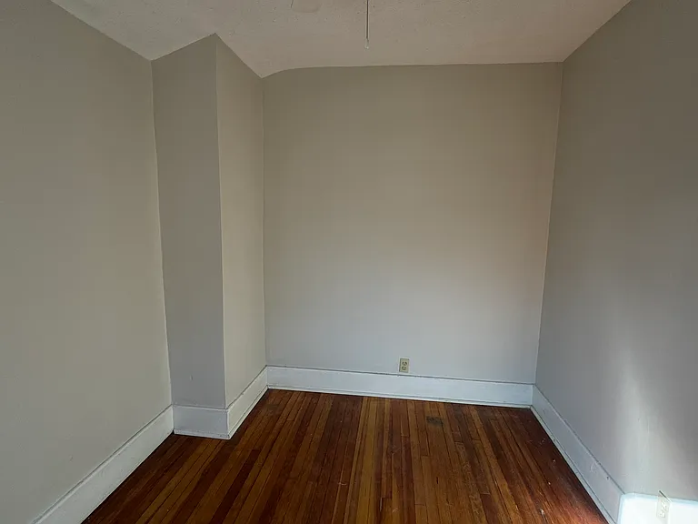 2177 Dougall Ave #1 — Photo 14