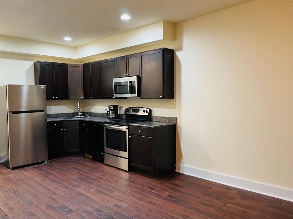 1st image of 1710 N Gratz St Floor 2&3