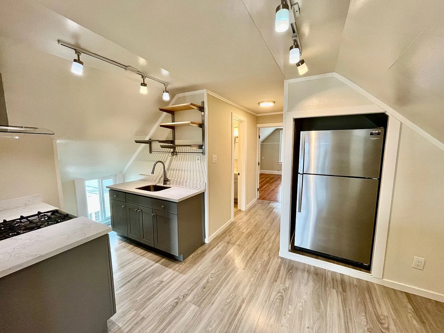 One Of A Kind, Top Floor With Incredible Ocean Beach Views — Photo 1