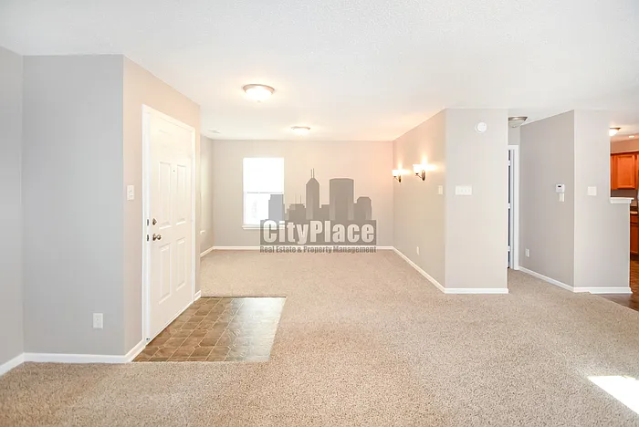 954 Brookstone Dr — Photo 5