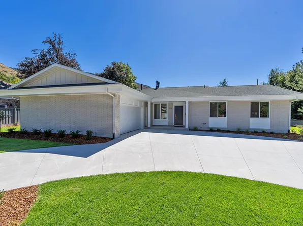 1774 Country Club Dr, Logan, UT 84321