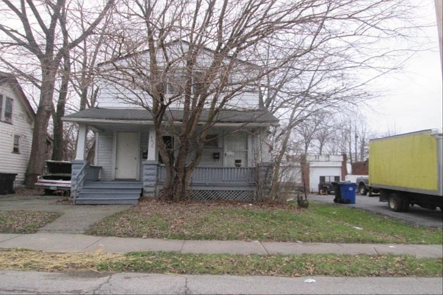 1st image of 3430 E 146th St