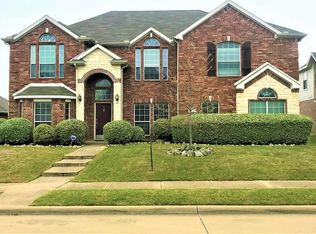 117 Crystal Lake Dr, Desoto, TX 75115