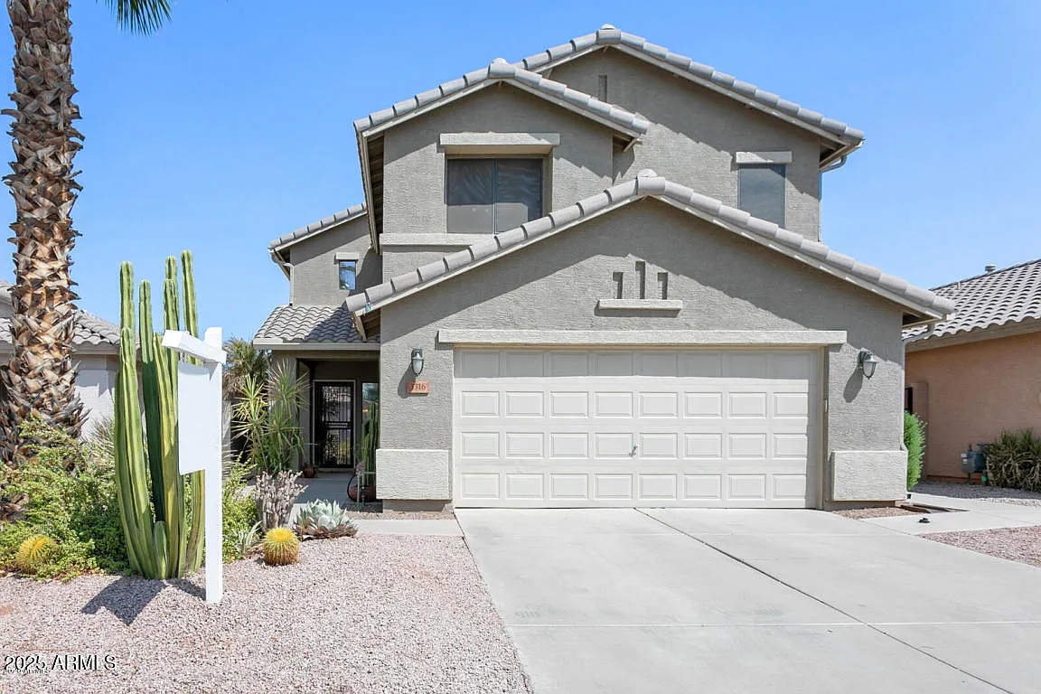 5 bed, 2.5 bath, 2209 sqft, $3,150 — Photo 1