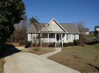 240 Arbor Ridge Ct, Mount Holly, NC 28120