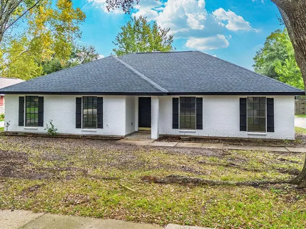 213 Presbytere Pkwy, Lafayette, LA 70503