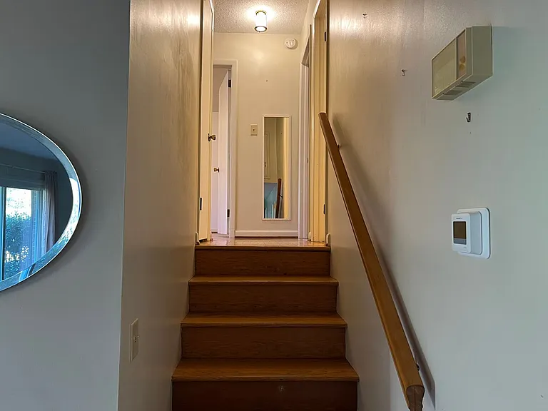 708 Austin Ave — Photo 13