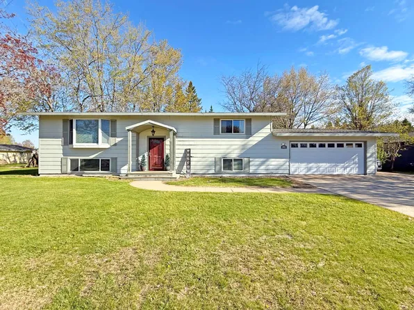 404 Water St, Marion, WI 54950