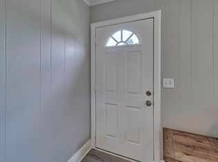 3901 Persimmon St, Columbia, SC 29205