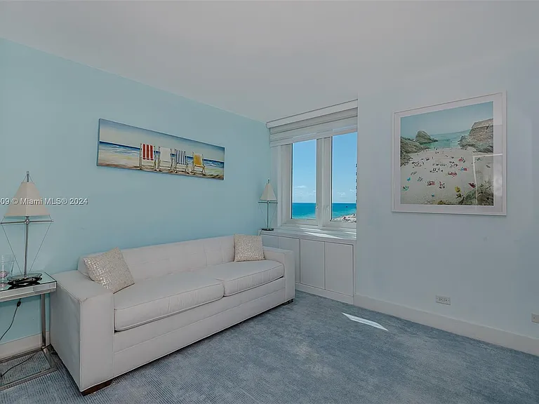 2301 Collins Ave #1506 — Photo 11