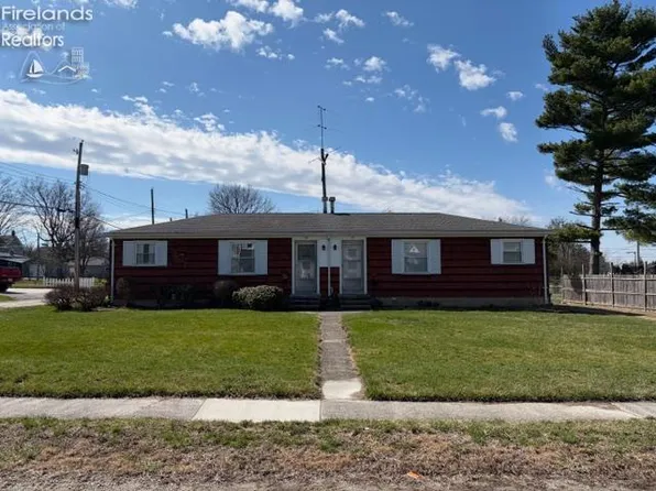109 Wall St #11, Tiffin, OH 44883