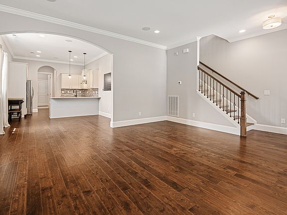 2nd image of 100 Cedar Place Bnd