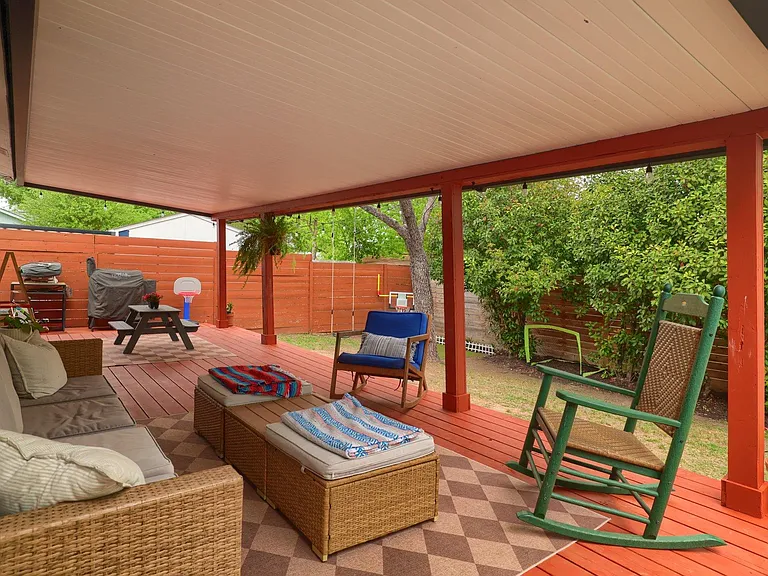6701 Lancret Hill Dr — Photo 22