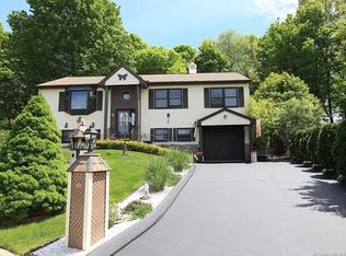 39 Linda Ct, Meriden, CT 06450