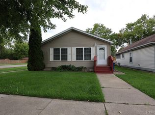 19905 Seminole St, Redford, MI 48240