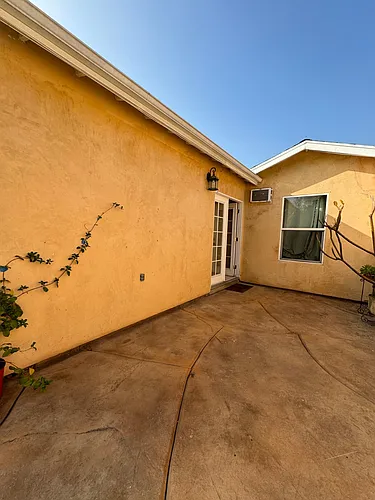 648 Molinar Ave #3 Photo 1