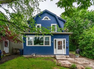 262 Sanders Rd, Buffalo, NY 14216