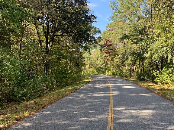 3rd image of Beaver Creek Dr
