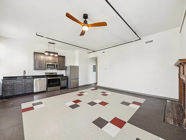 608 Loughborough Ave — Photo 5