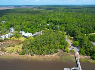 1382 Eden Rd, Awendaw, SC 29429