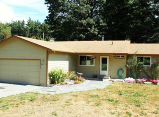 1989 Bartl Dr, Camano Island, WA 98282
