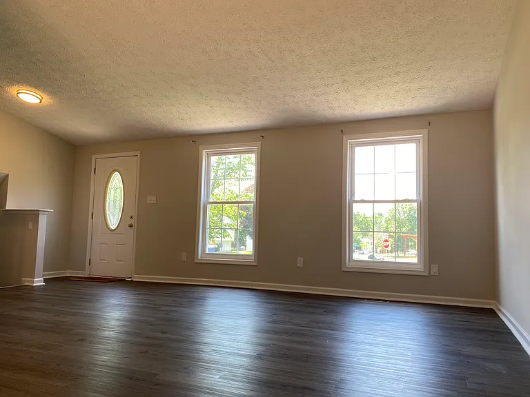 13050 Kensal Green Ct — Photo 2