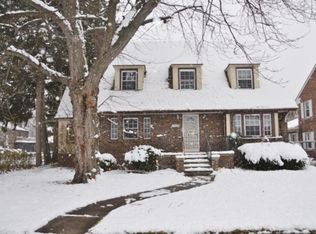 15933 Glastonbury Ave, Detroit, MI 48223