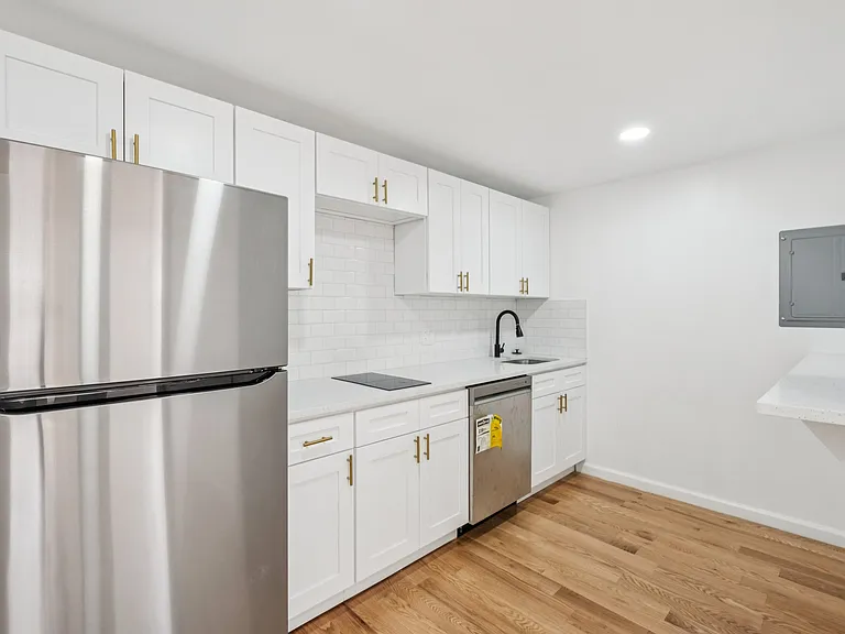 1223 Spruce St #3F — Photo 7