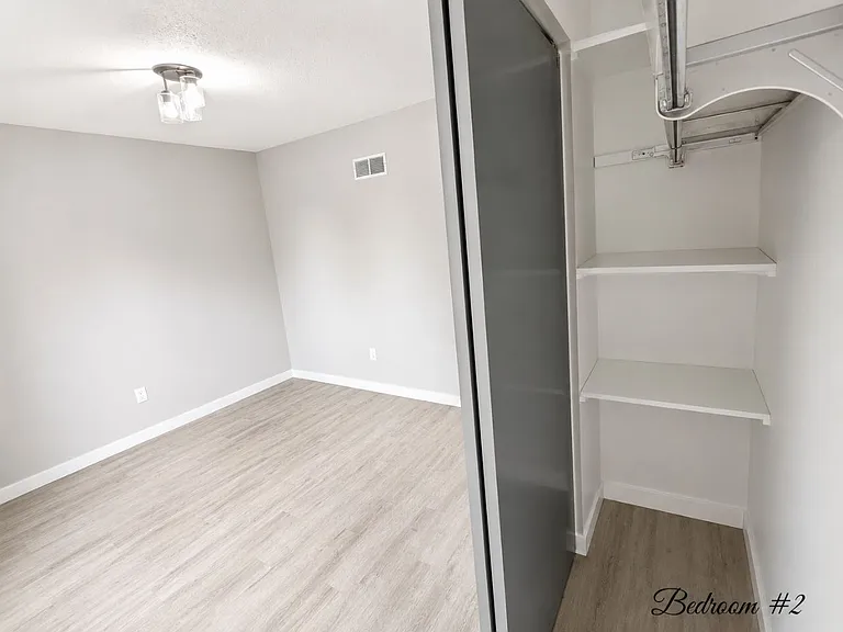 315 SE Melody Ln #B — Photo 19