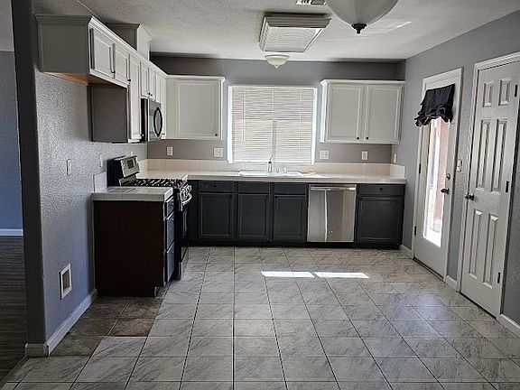 3rd image of 5619 E Pitt Ave