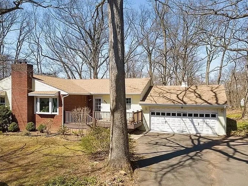 800 Vosseller Ave