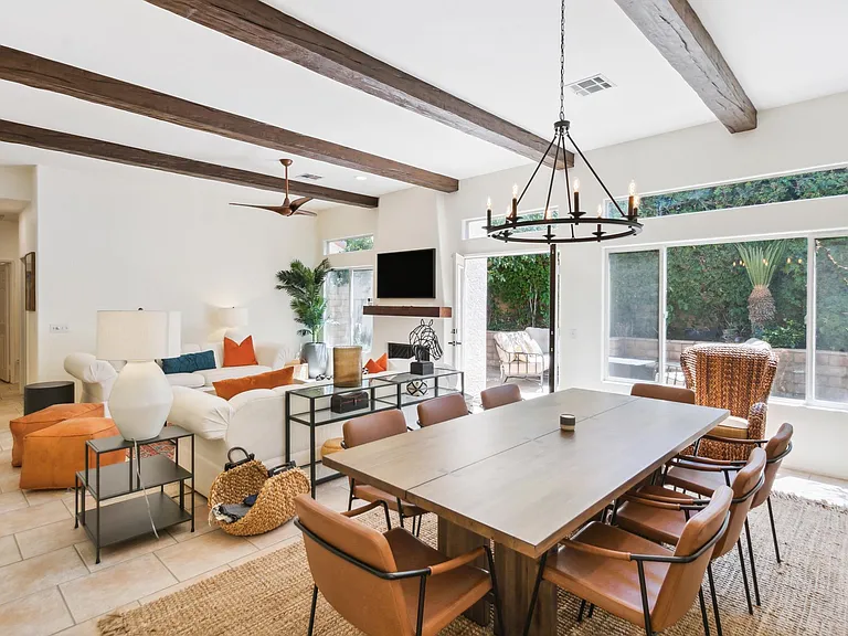 40 Vistara Dr — Photo 18