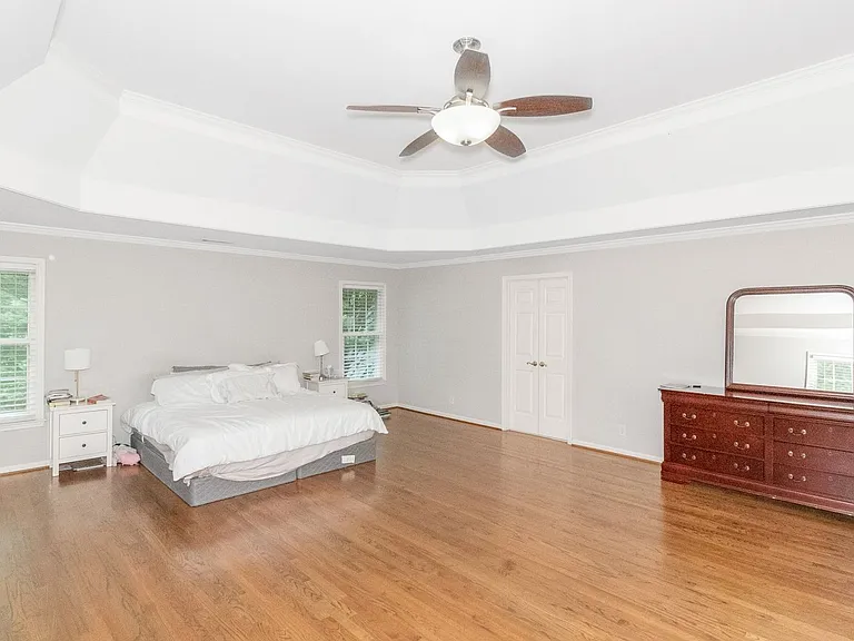 1450 Hillcrest Hts — Photo 19
