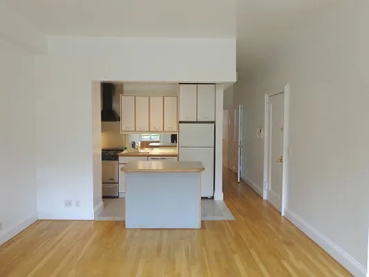 Rented by Citi Habitats | media 45