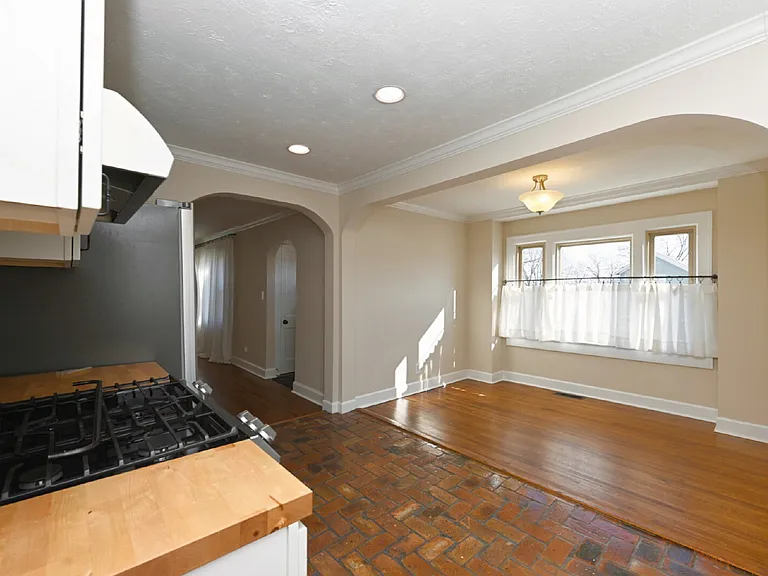 623 Ries Ave — Photo 7