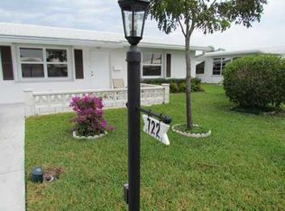 722 SW 18th St, Boynton Beach, FL 33426