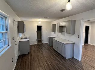 3070 Tremont St, Montgomery, AL 36110