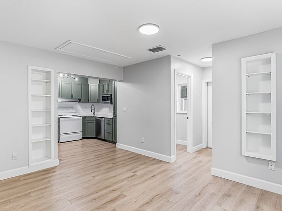 2nd image of 264 Ridge Rd NW