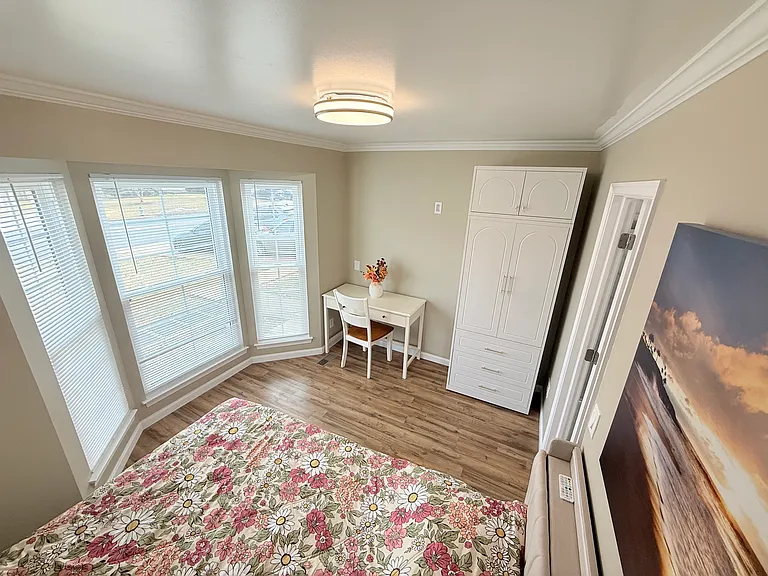 0 Chatsworth Dr — Photo 6