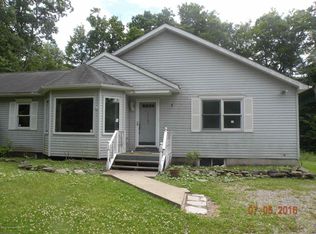 2110 Cherry Dr, Tobyhanna, PA