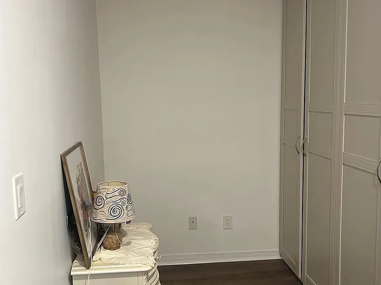 73 King William Cres #1008 — Photo 7