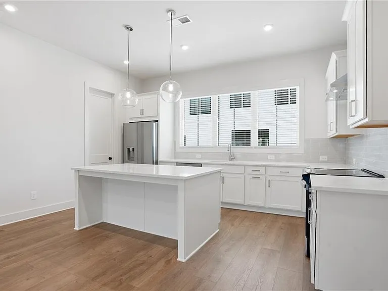 2597 Mackintosh Ct NW — Photo 11