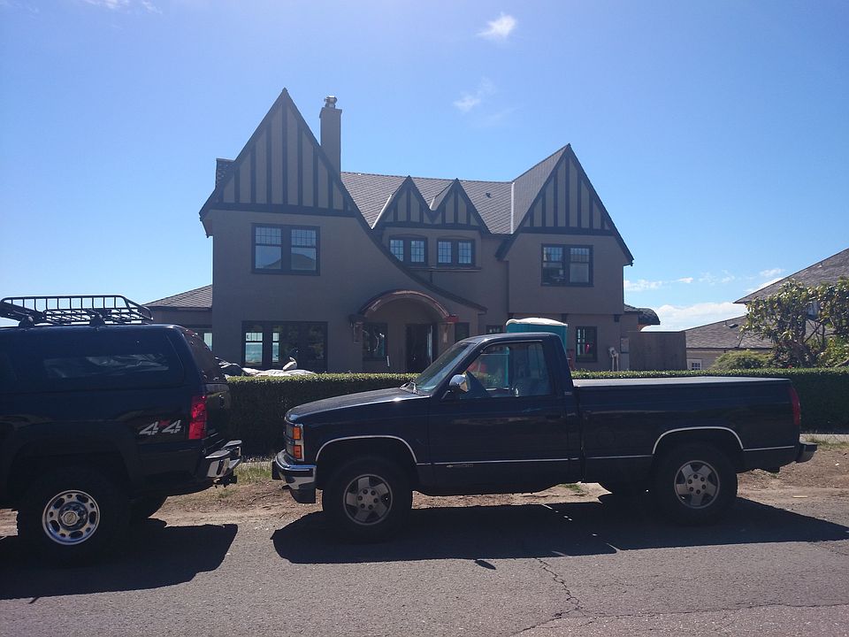 2nd image of 2239 W Viewmont Way W