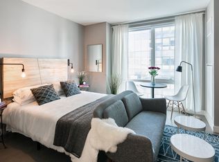 4212 28th St APT 12E, Long Island City, NY 11101