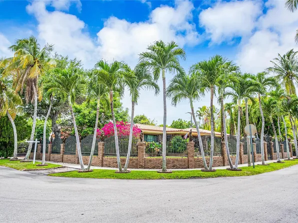 110 Shore Dr W, Miami, FL 33133